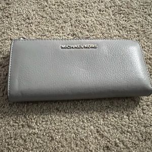 Michael Kors Slim wallet